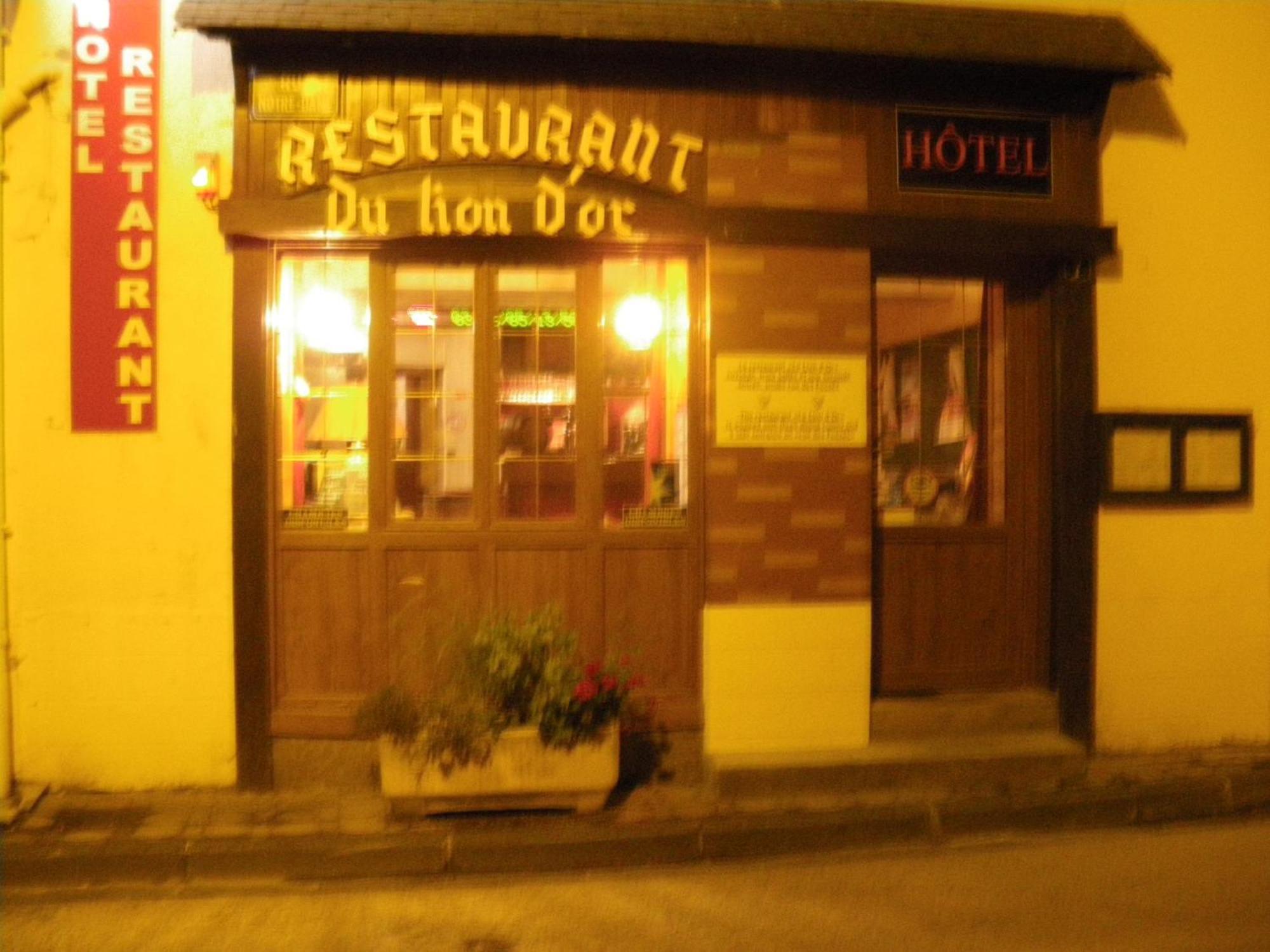 Hotel Restaurant Du Lion D'Or Château-Chinon Kültér fotó